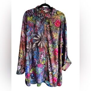 JOHN MARK Putting on the Ritz NWT Blouse